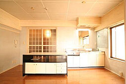 パレ・デ・モニュマン・オンダ 10階1LDKのリビング/ダイニング