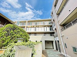 プラムガーデン関根 210