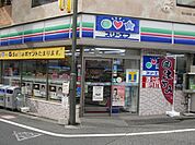 コンビニ「スリーエフまで160m」