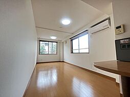 スターライトシティ 2階ワンルームのリビング/ダイニング