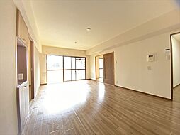 プリメール石神井 106 1階4LDKのリビング/ダイニング