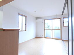 モナリエ 1階1DKのリビング/ダイニング