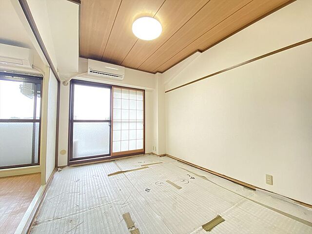 寝室