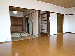 居間