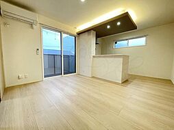 ソレイユ嵯峨野 2階3LDKのリビング/ダイニング