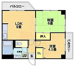 カーディフ山田 2階