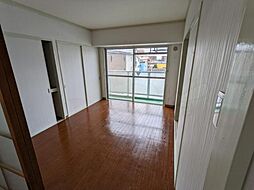 グランドハイツドリーム 4階2LDKのリビング/ダイニング