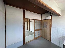 居間