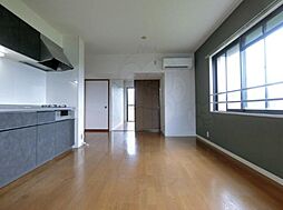 居間