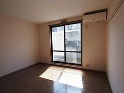 リブレ常盤 1階1Kのリビング/ダイニング