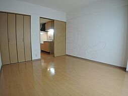 レクサス深草1号館 2階1Kのリビング/ダイニング