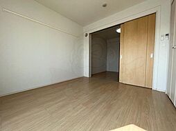 ベルウエスト 1階1DKのリビング/ダイニング