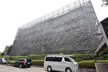 2026年6月14日現在　大規模修繕工事中