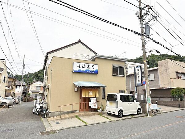 周辺
