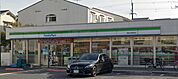 ファミリーマート 箕面小野原東店（894m）