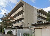 吹田市立第六中学校（282m）