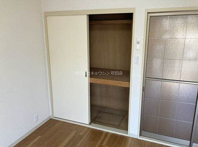 寝室