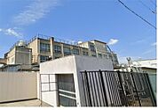 大阪市立三国中学校（1227m）