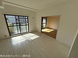 居間