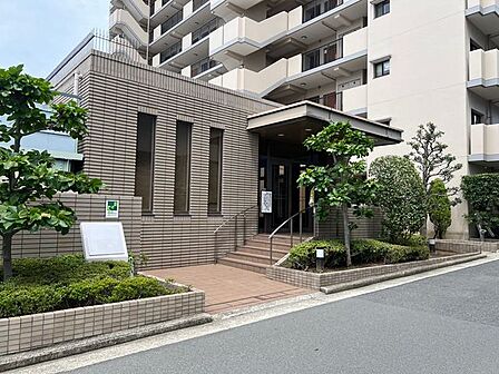 マンション玄関