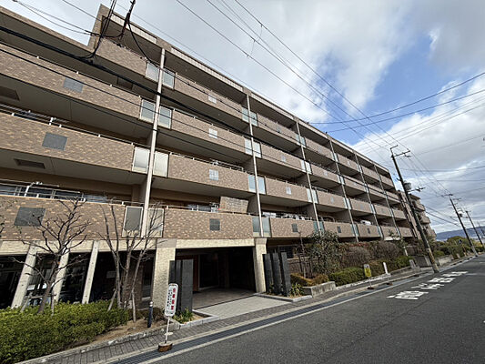 外観 香里ケ丘七丁目アーバンライフ 4階/-