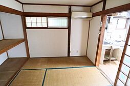 居間
