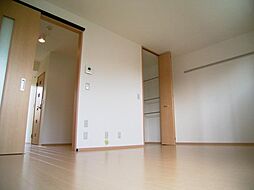 ピア東久代 2階1Kのリビング/ダイニング