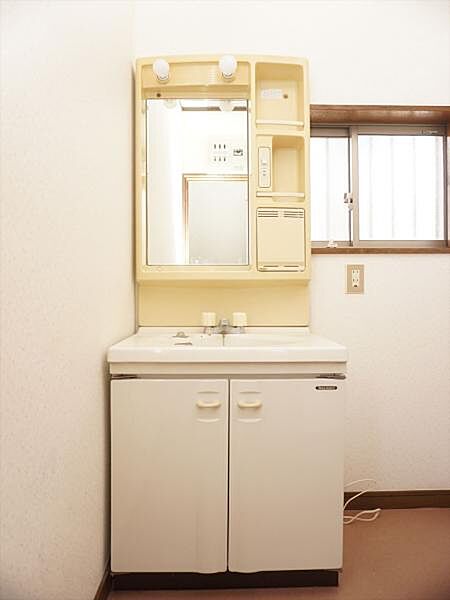 森田宅 ｜千葉県船橋市松が丘2丁目(賃貸アパート3DK・1階・49.68㎡)の写真 その9