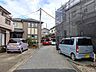 周辺：建物が立ち並びます
