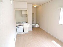 プリシード中野 111 1階ワンルームのリビング/ダイニング