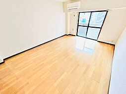 フォーリア 802 8階ワンルームのリビング/ダイニング