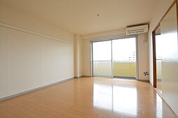 カーサ聖 102 1階3LDKのリビング/ダイニング