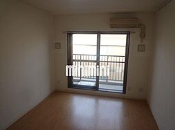 犬目学生マンション 307 3階ワンルームのリビング/ダイニング