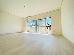 ワタナベハイム 205 2階1DKのリビング/ダイニング