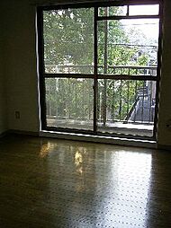 リヴェール 301 3階1Kのリビング/ダイニング