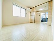 同一建物内103号室内装写真転載