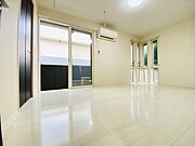 同一建物内106号室内装写真転載