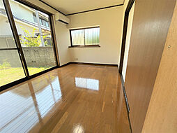 メゾンドローズ 101 1階1DKのリビング/ダイニング