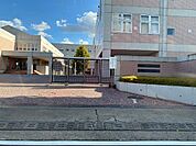 大学「私立実践女子大学まで426m」
