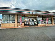 コンビニ「セブンイレブン昭島田中町2丁目店まで595m」