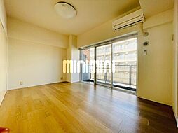 ユーティー・キアス 201 2階ワンルームのリビング/ダイニング