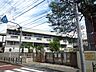 周辺：小学校「調布市立滝坂小学校まで110m」