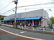 スーパー「さえき食品館まで230m」