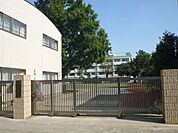 小学校「市立北野小学校まで480m」