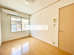 ルネッサンス 203 2階1Kのリビング/ダイニング