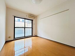 アメニティ107 203 2階1Kのリビング/ダイニング