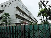 中学校「市立第二中学校まで1200m」