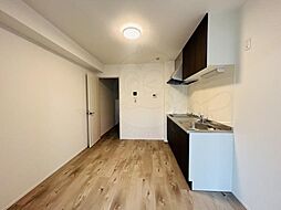 JR福知山線 伊丹駅 徒歩9分の賃貸アパート 2階1DKのリビング/ダイニング