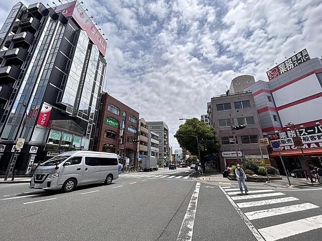 周辺