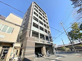 ザ・レジデンス江坂  ｜ 大阪府吹田市広芝町7番9号（賃貸マンション1LDK・4階・37.00㎡） その1